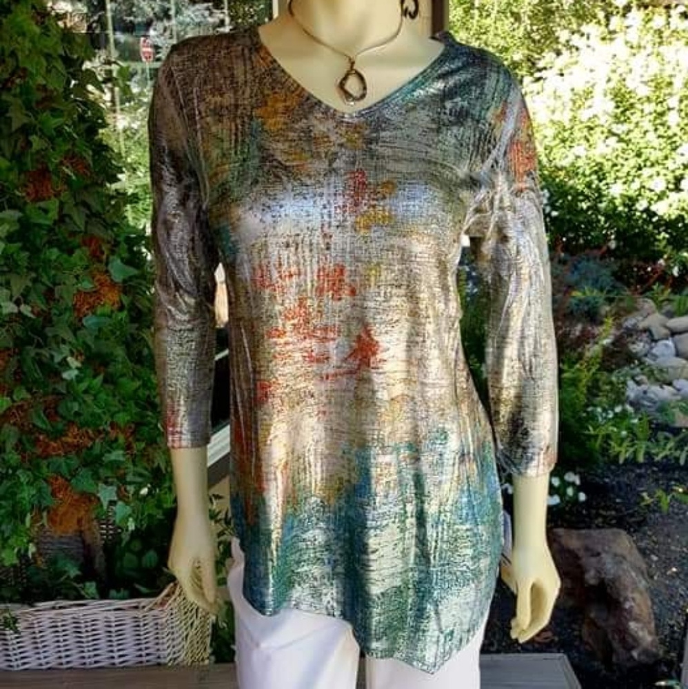 Colorful shimmer tunic